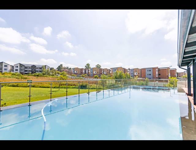 2 BEDROOM APARTMENT FOR SALE IN RANDPARK RIDGE